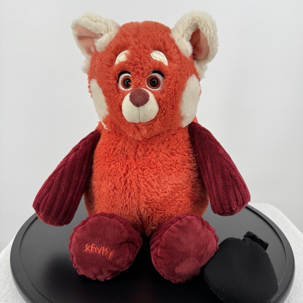 Disney Scentsy Buddy Plush Mei Turning Red Panda 2022 Pixar Plus Scent Pack